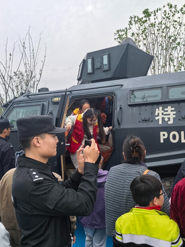 f25d6c87e2ffffe469ed7be31bccbc09